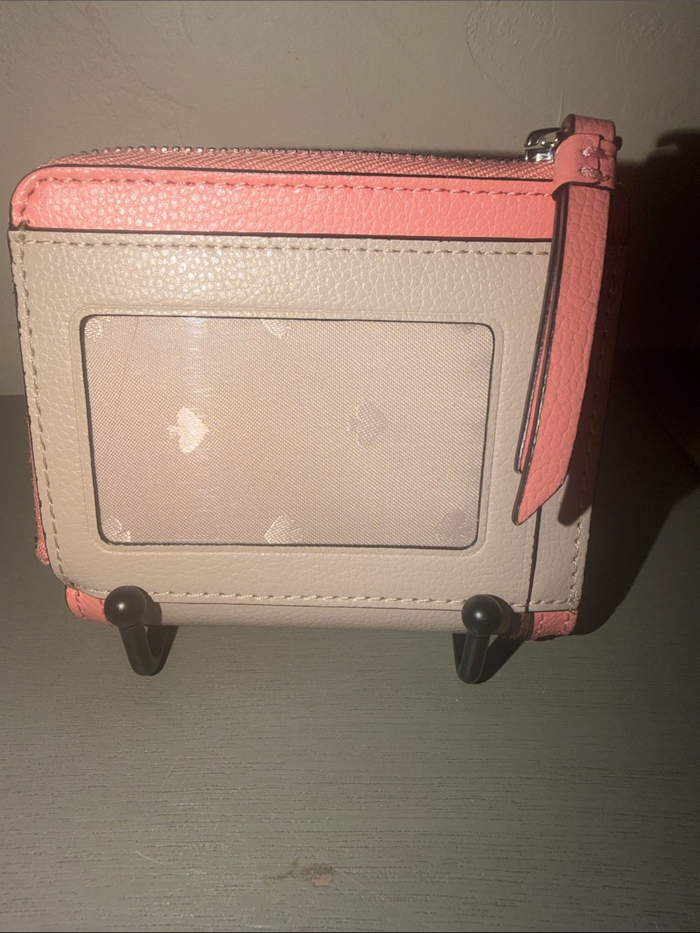 kate spade two-tone pink and cream zip-around wallet - Picture 2 of 5